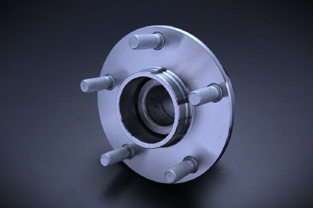 D-Max Nissan Silvia S14 / S15 and Laurel C34 / C35 D1 Spec Front Hub Units