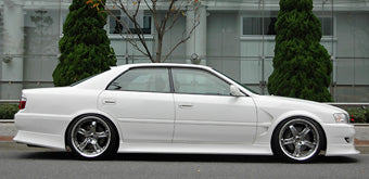 Traum Toyota Chaser (JZX100) Type-II Aero