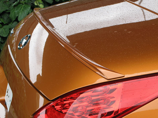 URAS Nissan Fairlady Z (Z33) Sports Rear Mud Guards