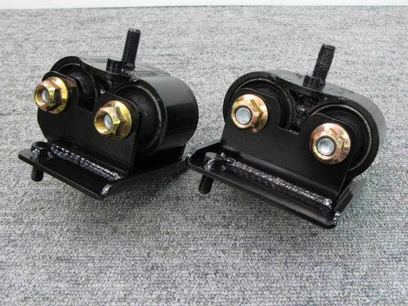 URAS Nissan Enjin Reinforced Engine Mounts