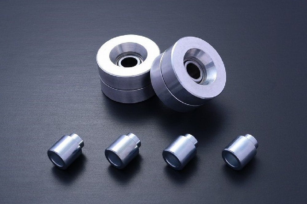 D-Max Nissan Skyline GT-R (BNR32 / BCNR33 / BNR34) D1 Spec Rear Knuckle and Shock Pillow Ball and Collar Set, Full Car