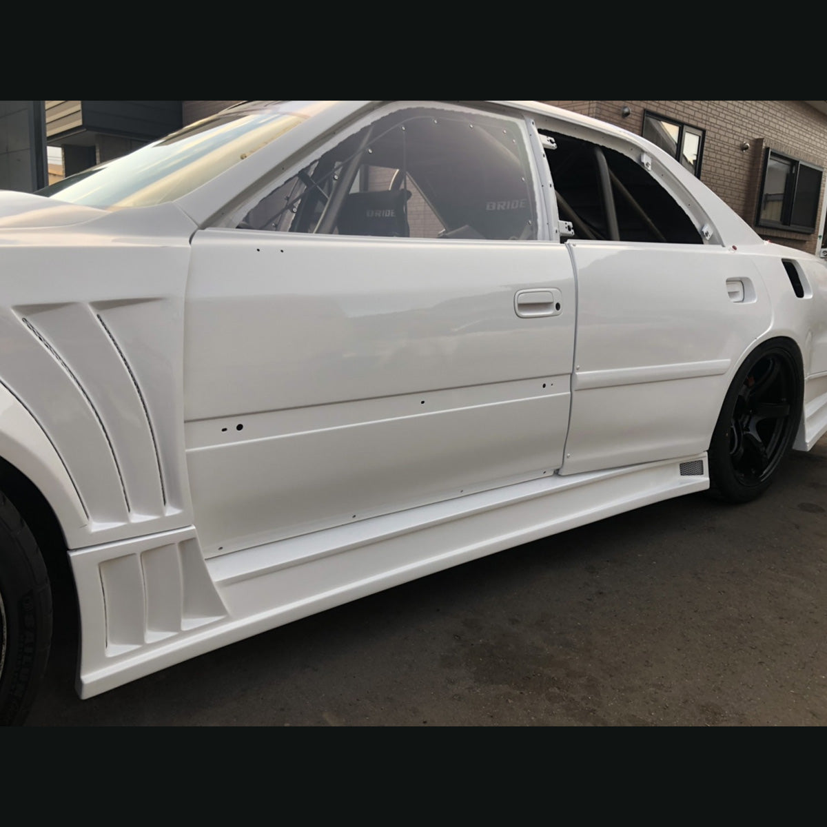 D-Max Toyota Chaser (JZX100) Racing Spec Side Steps