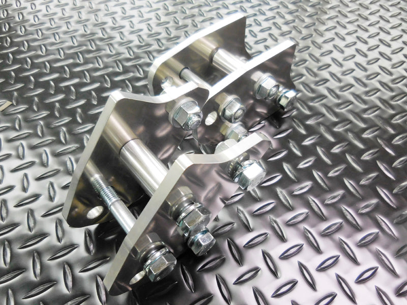 Jubiride Toyota Corolla Levin / Trueno (AE86) Traction Brackets
