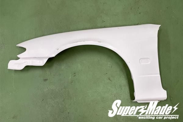 SuperMade Nissan Silvia (S15) Factory Shape Front Fenders