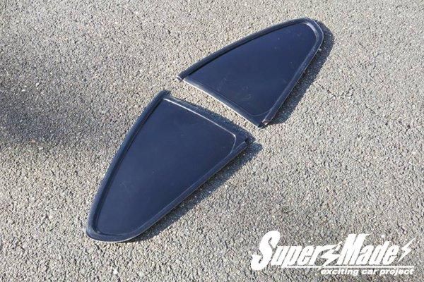 SuperMade Nissan Silvia (S15) Rear Quarter Window