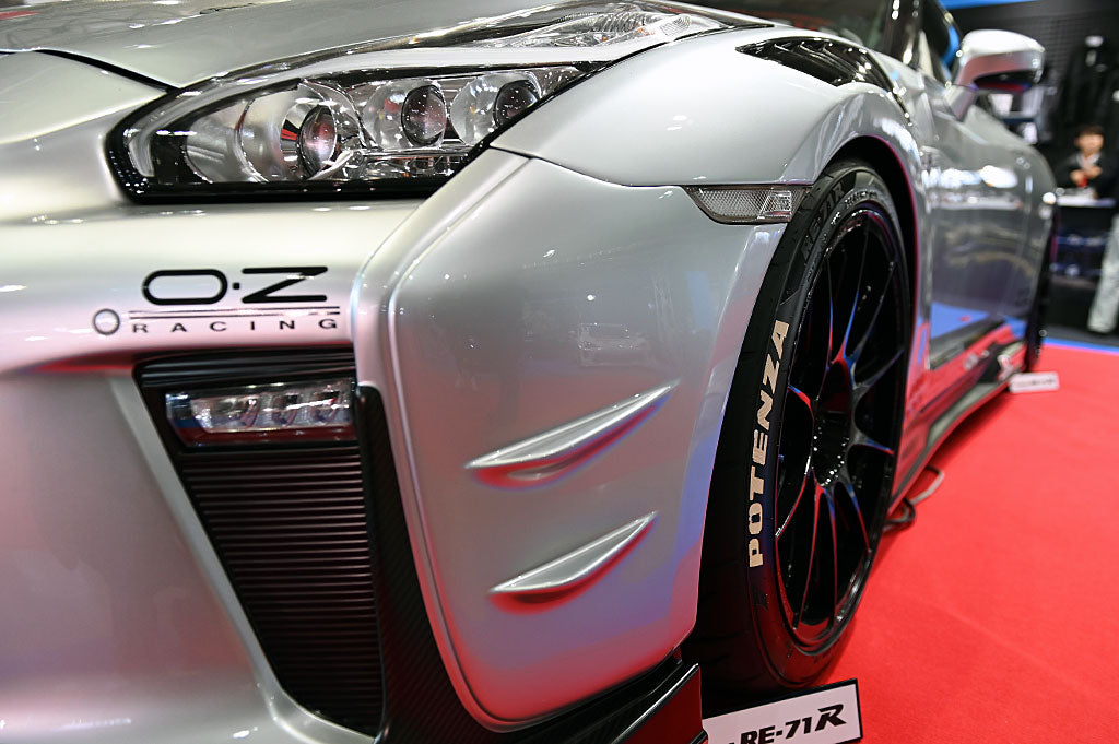 top-secret-r35-gt-front-wide-fenders