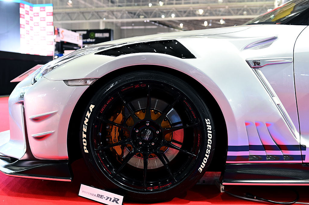 top-secret-r35-gt-front-wide-fenders
