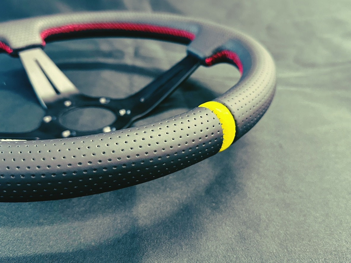 Kazama 34cm Semi Deep Steering Wheel D70
