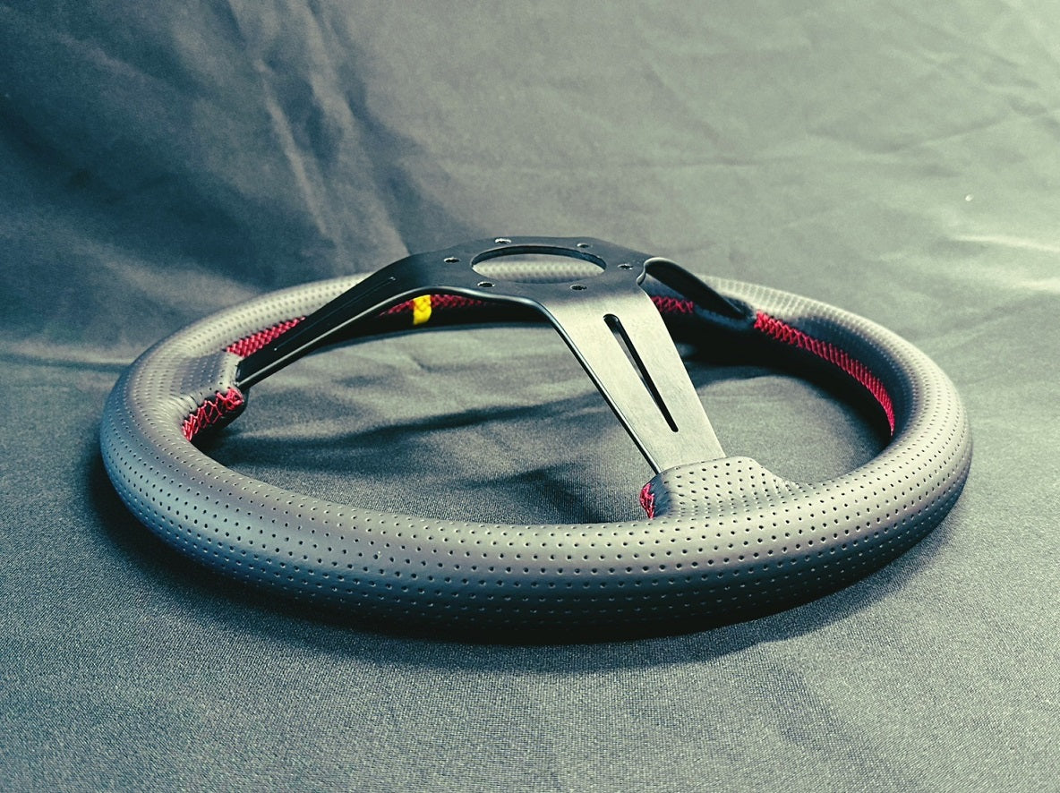 Kazama 34cm Semi Deep Steering Wheel D70