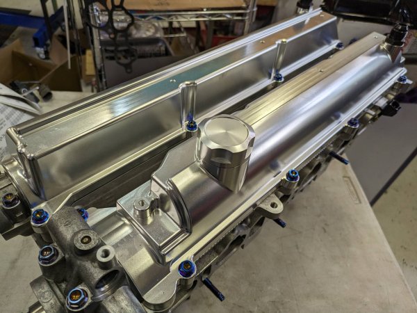 Do-Luck 2JZ-GTE VVT-i Cam Cover