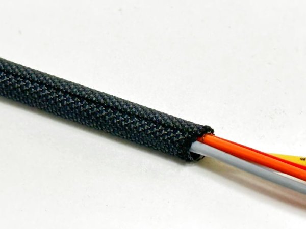Do-Luck Slit Wire Protection Tube, 5mm dia (per meter