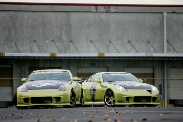 Do-Luck Nissan Fairlady Z (350Z / Z33) Front Bumper with Under Cover