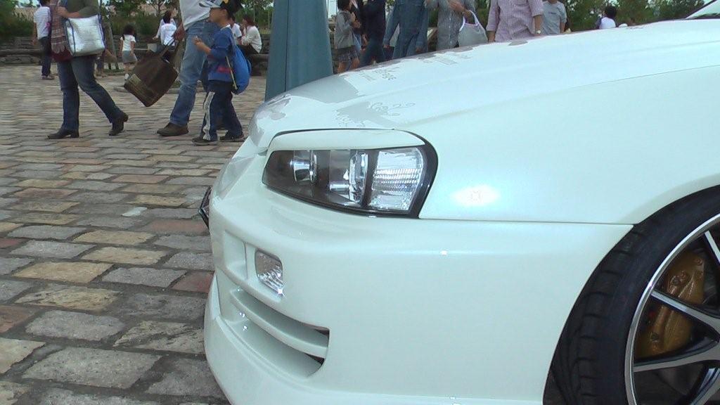 BSK Nissan Skyline R34 (ER34) Eyelines