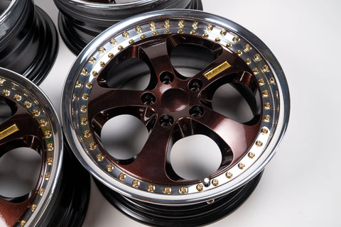 RE Amemiya AW-7 by Desmond 17" 8J +35 / 9J +35 (5x114.3)