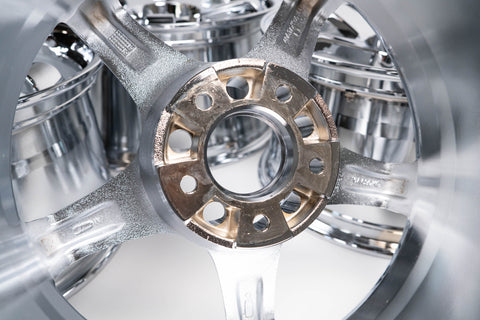 URAS NS-01 17" 9.5J +15 (5x114.3) *Triple Chrome Plated*