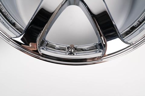 WORK Emotion XT7 17" 9J +17 Pair (5x114.3) *Triple Chrome Plated*