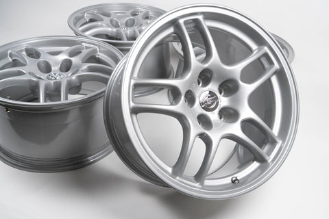 Nissan Skyline R33 GTR 17" 9J +30 (5x114.3)