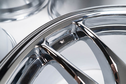 WORK CR Kai 17" 9J +17, 9J +28 (5x114.3) *Triple Chrome Plated*