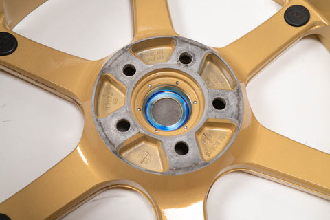 Yokohama AVS Model 6 17" 7J +48 (5x100)