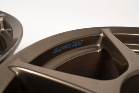 Buddy Club P1 17" 8J +32 (5x114.3) Pair