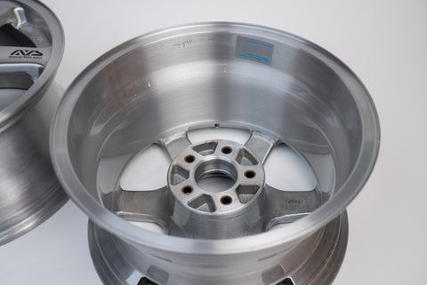 Yokohama AVS VS6 17" 9J +18 (5x114.3) Pair