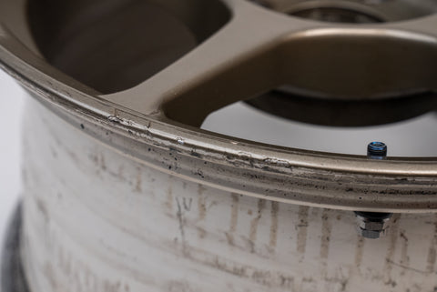 Buddy Club P1 16" 8.5J +37 (4x114.3) Pair