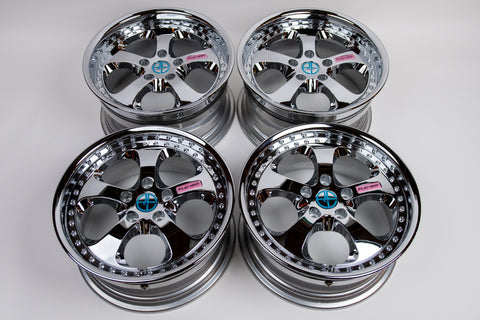 RE雨宮 AW-7 by Desmond 17" 9J +35, 8J +35 (5x114.3) *Triple Chrome*
