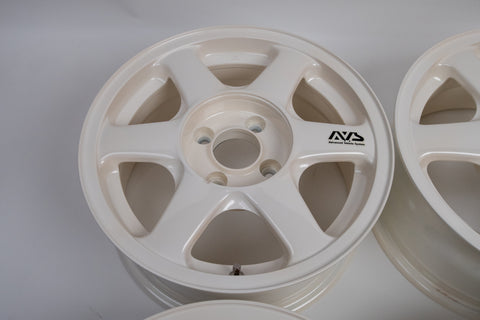 Yokohama AVS VS6 16" 7J +30 (4x114.3)