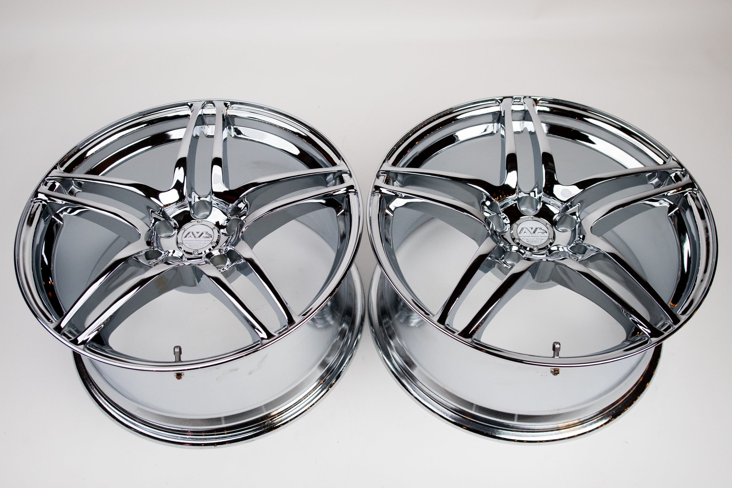 ぽん AVS model5 18インチ Yokohama AVS Model 5 18