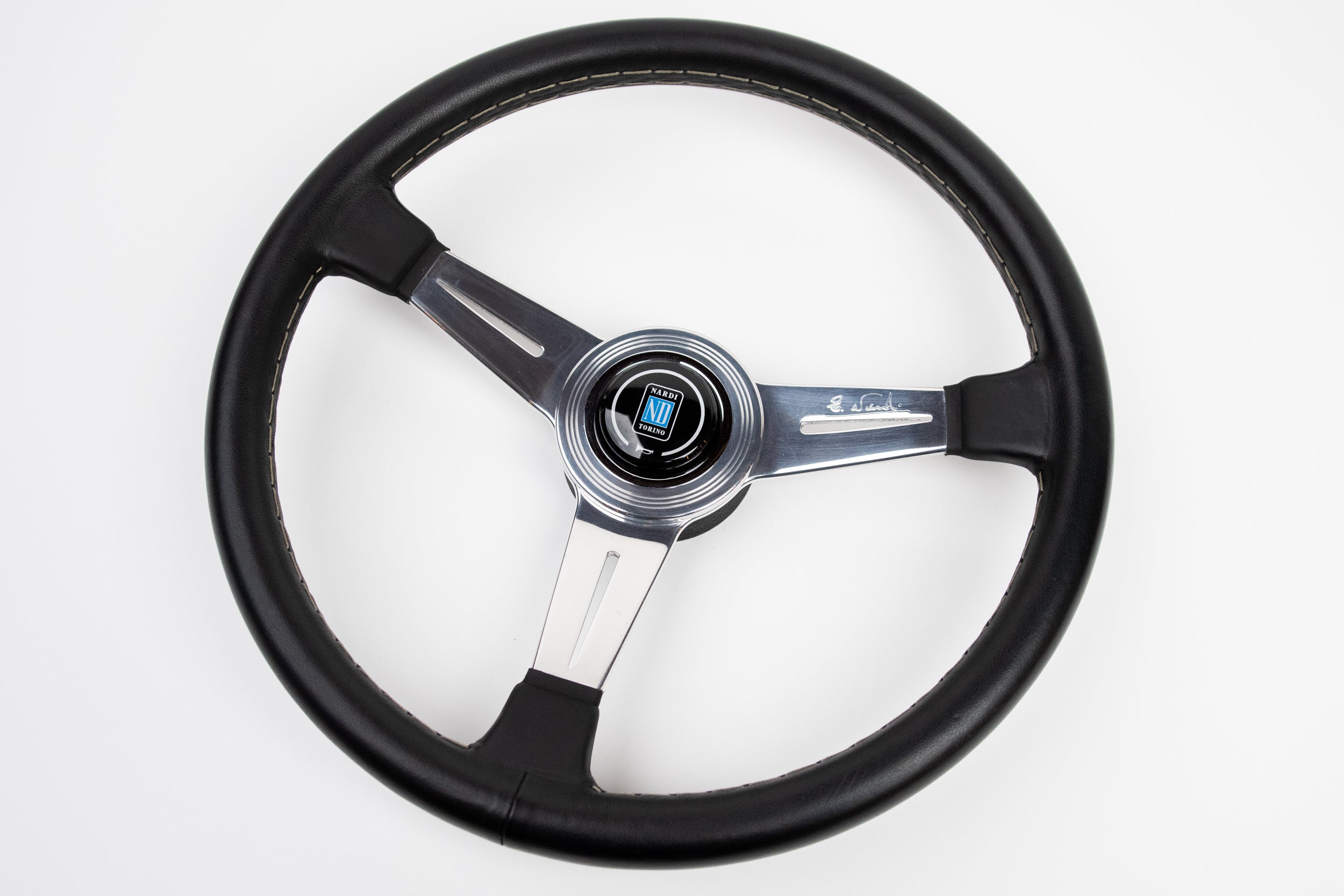 360mm Nardi Classic *Old Model* – GET Japan