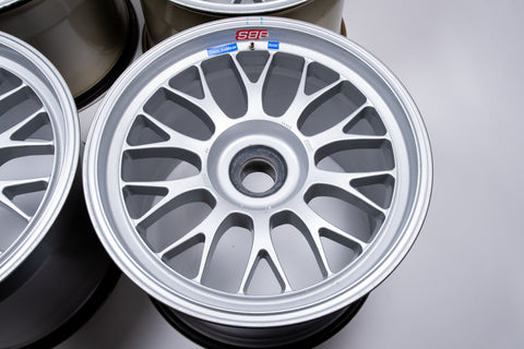 BBS RE022 18" 13J Magnesium Center Lock Wheels