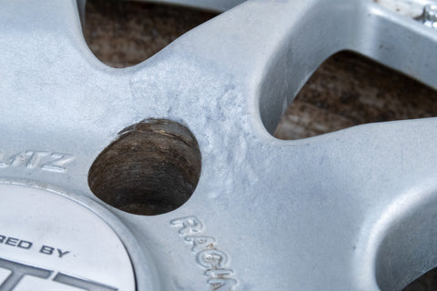 Blitz 01 17" 9J +38, 8J +28 (5x114.3)