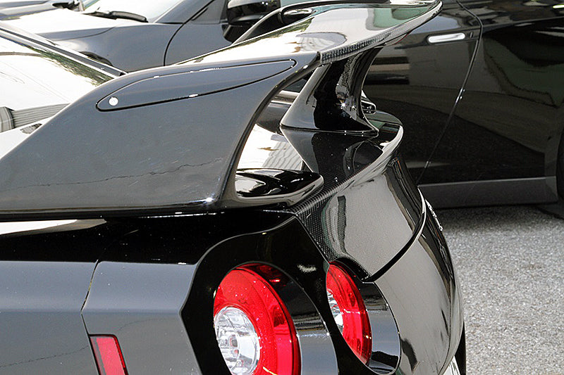 Top Secret R35 Carbon Trunk