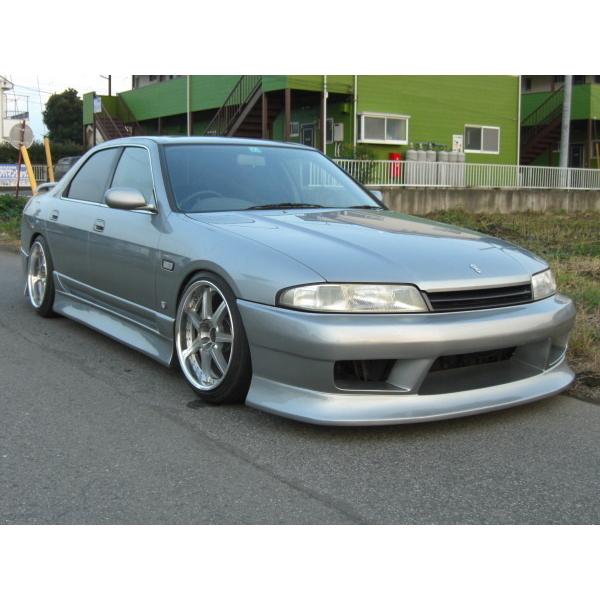 PS Duce Nissan Skyline R33 Side Steps (4 Door)