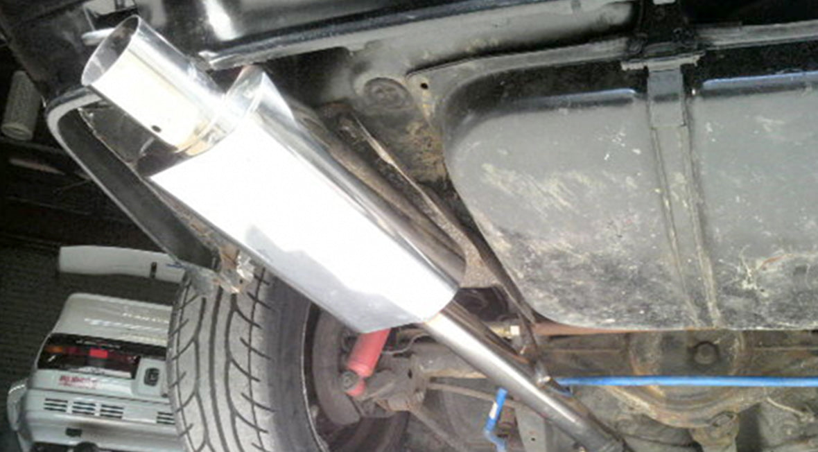 Crystal Body Yokohama Toyota Corolla Levin / Trueno (AE86) Exhaust Pipe