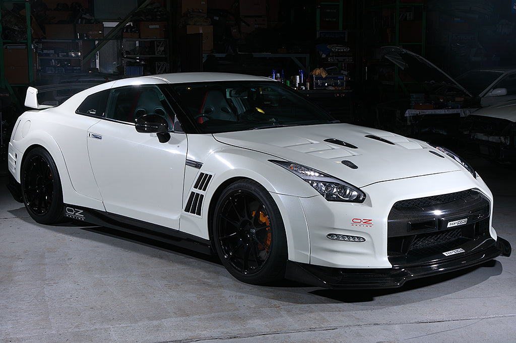 Top Secret R35 Front Fender Ducts
