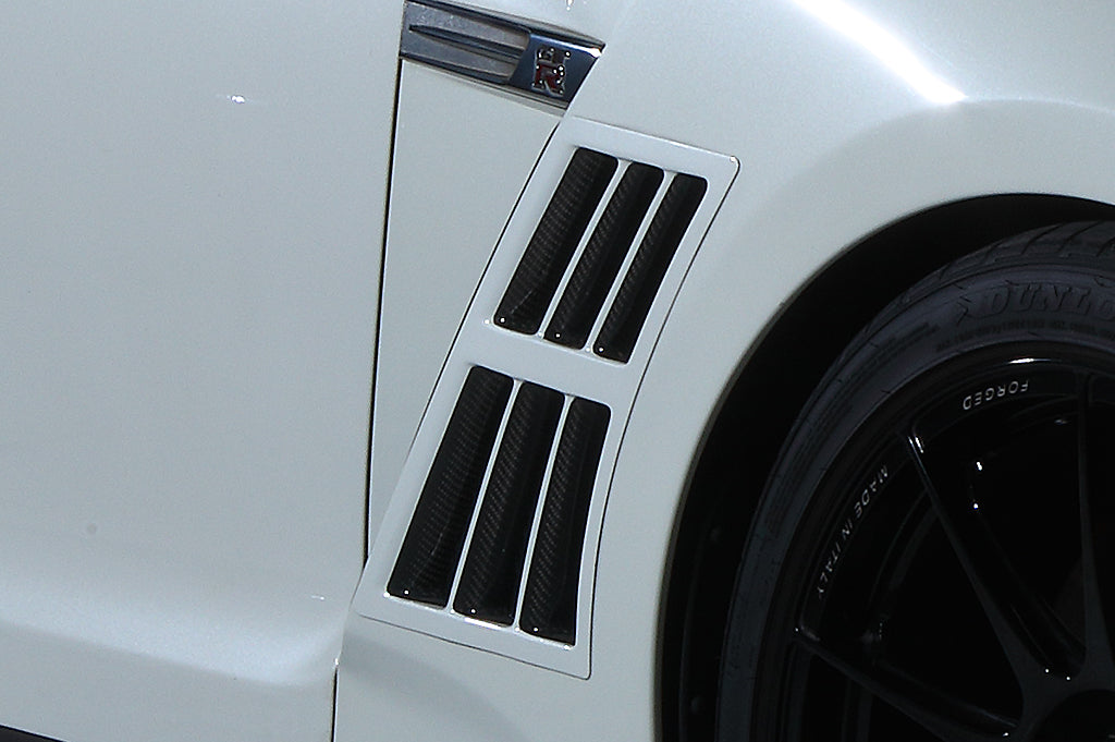 Top Secret R35 Front Fender Ducts