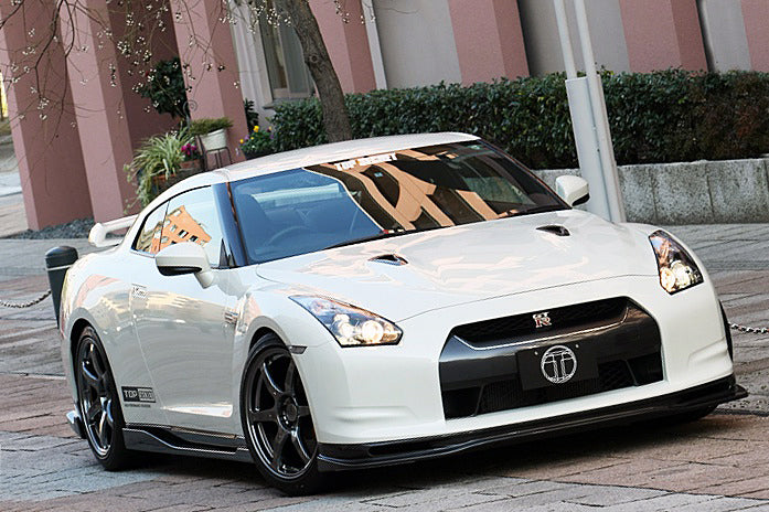 Top Secret R35 Zenki Front Diffuser