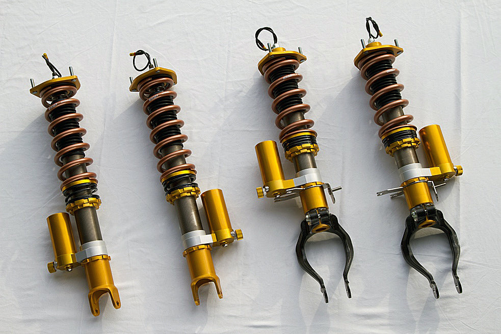 Top Secret R35 Remote Reservoir Damptronic Coilovers