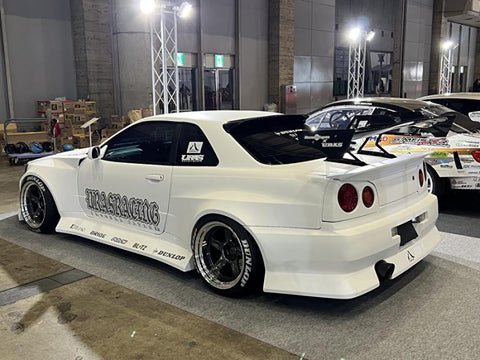 URAS Nissan Skyline R34 (ER34) Roof Spoiler