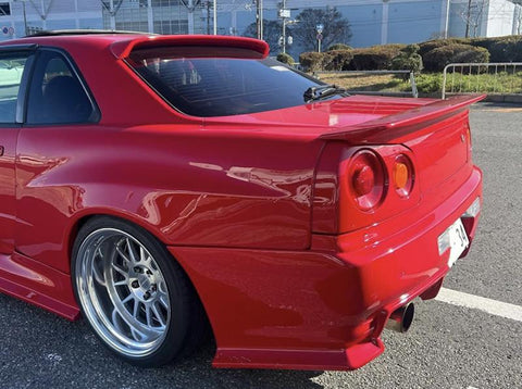 URAS Nissan Skyline R34 (ER34) Roof Spoiler