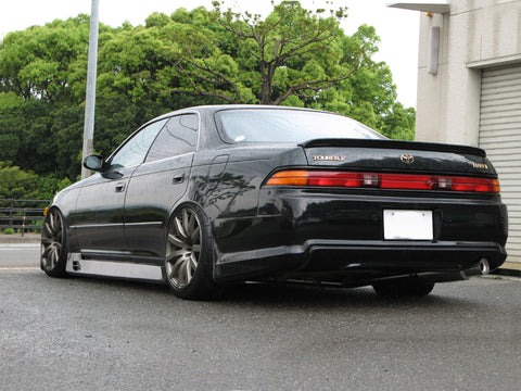 URAS Toyota Mark II (JZX90) Style L Front Bumper