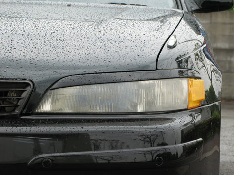 URAS Toyota Mark II (JZX90) Headlight Eyelines