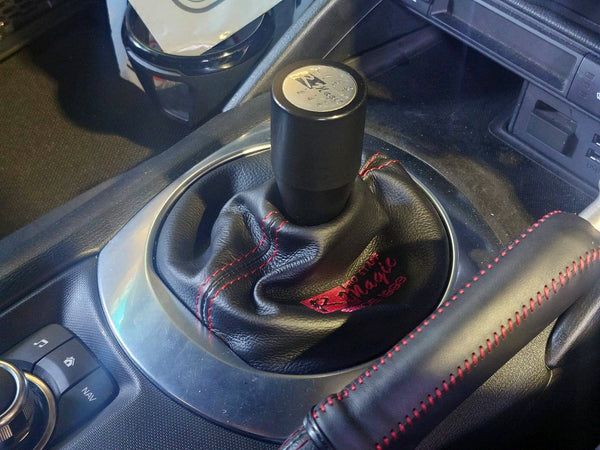 R Magic Mazda Roadster (ND) Leather Shift Boot and Side Boot with Logo Embroidery (Side Boot Red Leather/Black Stitch)