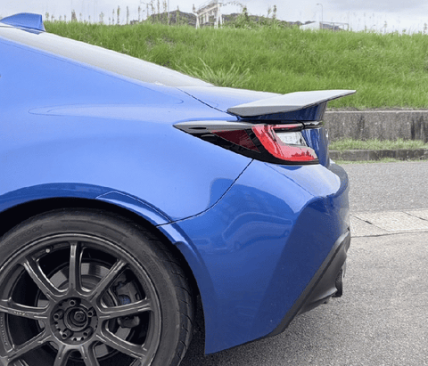 URAS Toyota GR86 / Subaru BRZ (ZN8 / ZD8) Trunk Spoiler