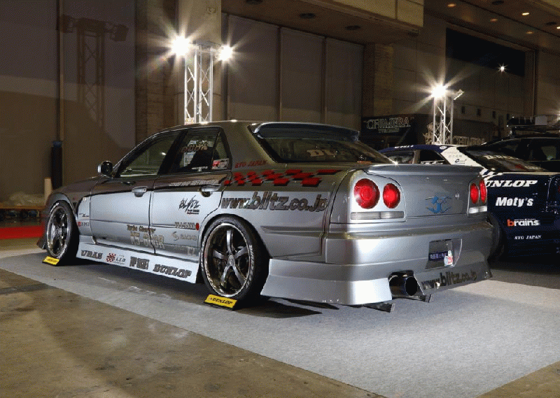 URAS Nissan Skyline R34 (ER34) D1 Spec Front Wide Fenders