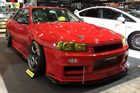URAS Nissan Skyline R34 (ER34) Type RZ Front and Rear Fender Set (4 Door)