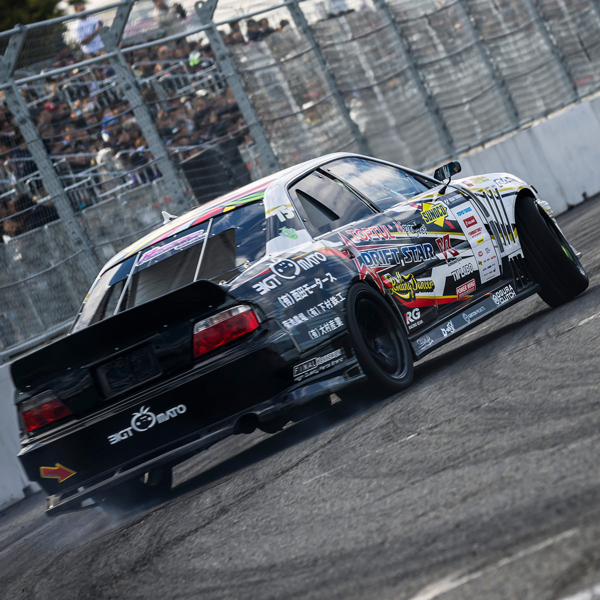 D-Max Toyota Chaser (JZX100) Racing Spec Front Fenders (70mm)