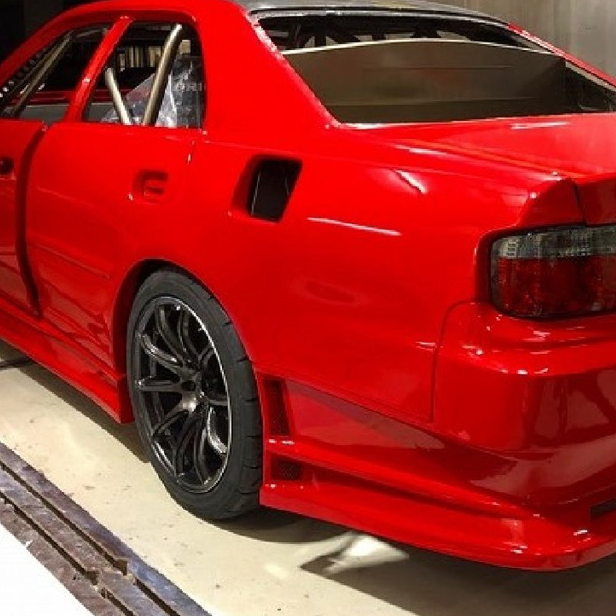 D-Max Toyota Chaser (JZX100) Racing Spec Rear Fender 4-Piece Kit (70mm)