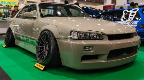 URAS Nissan Skyline R34 (ER34) Type Q Side Skirts (4 Door)